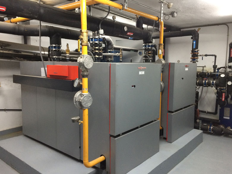 Calefacción central nueva Viessmann en C/ Agustin Garcia, Pamplona